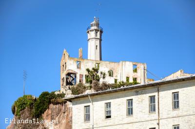 Restanten van de gevangenis op Alcatraz.